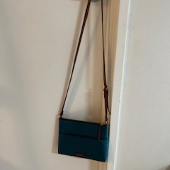 Fossil Crossbody in Coated Leather with Textured Key Pattern - Picture 3 of 10